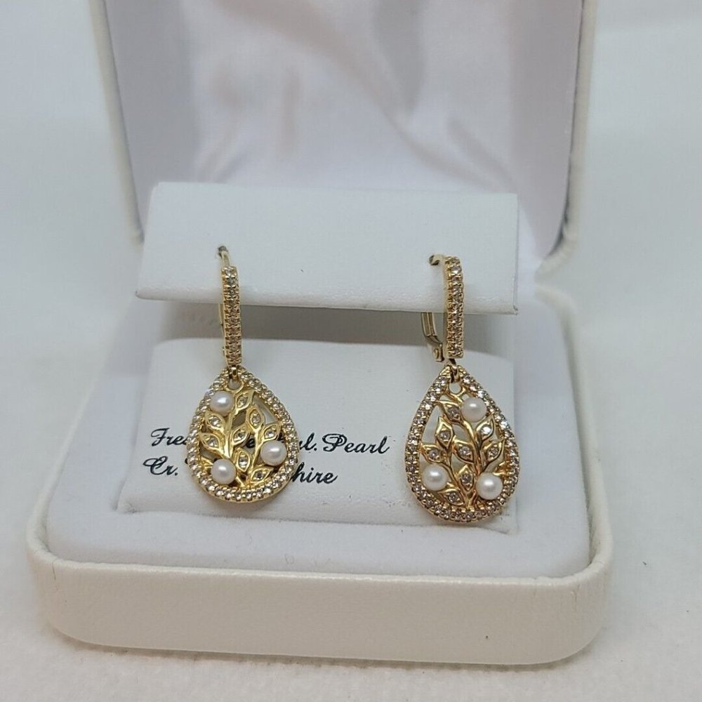 18kt  Gold Pearl &  White Sapphire Earrings nwb $175 NWOT